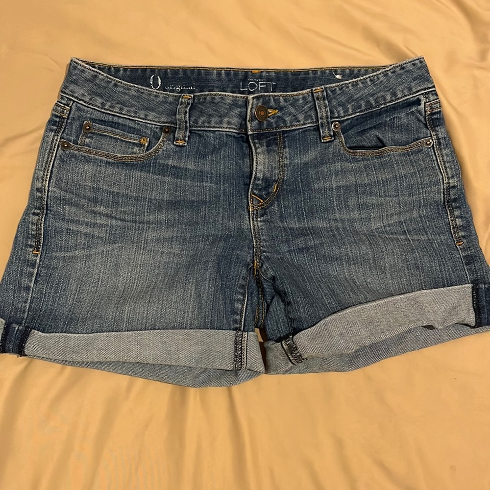 Loft size 0 women’s shorts